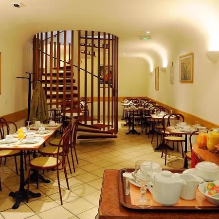 Auriane Porte De Versailles Paris Restoran gambar