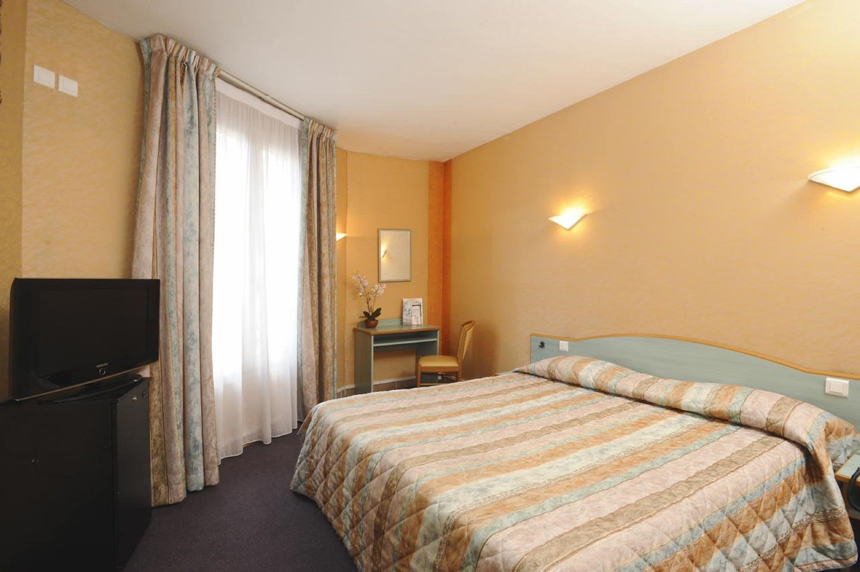 Auriane Porte De Versailles Paris Bilik gambar